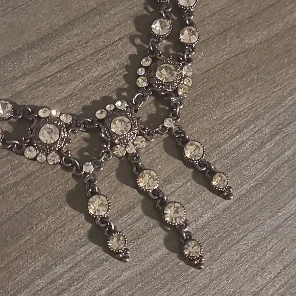 Necklace - Picture 2 of 2